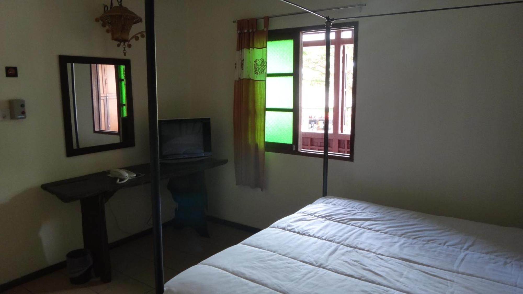 Kuching Waterfront Lodge Room photo